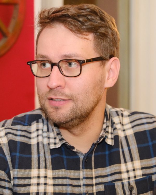 Kamil Stroński in conversation
